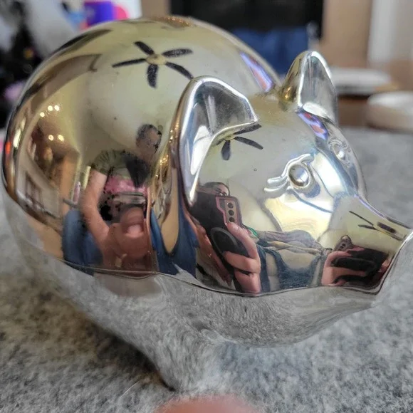 pre-loved small metal piggy bank with stopper excellent condition - Picture 15 of 16